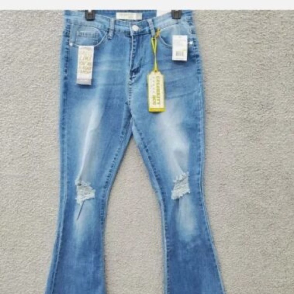 flared jeans